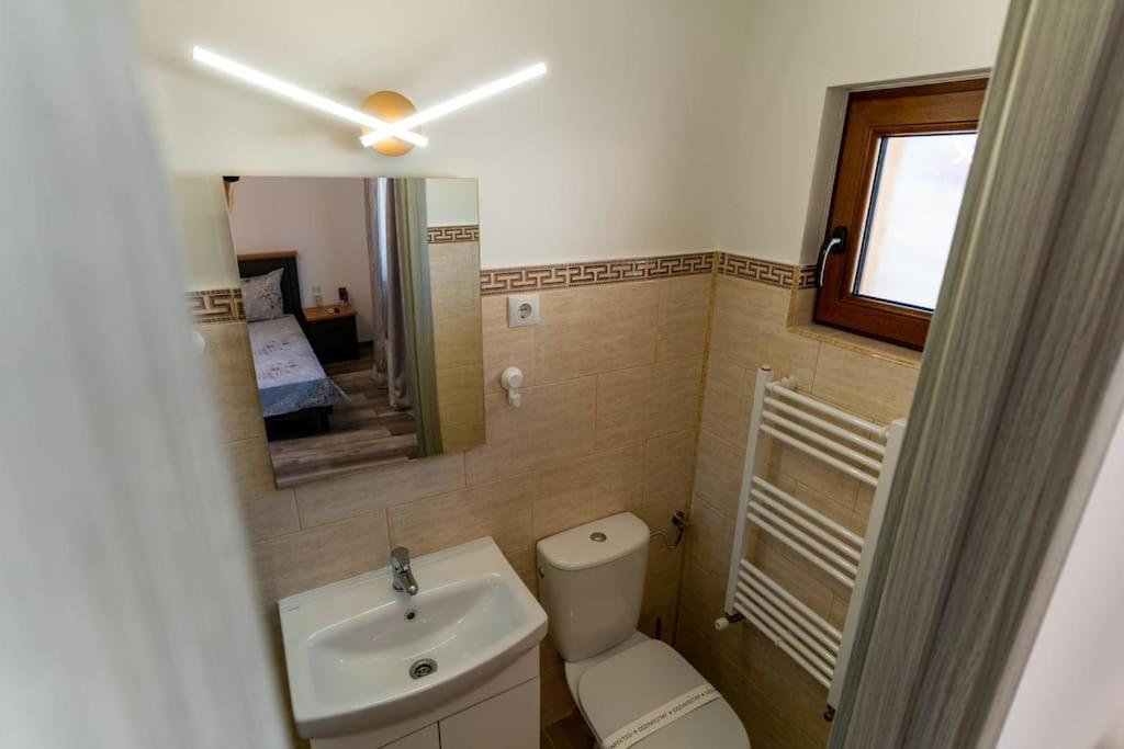 La Bebe 3 Lägenhet Hunedoara Exteriör bild