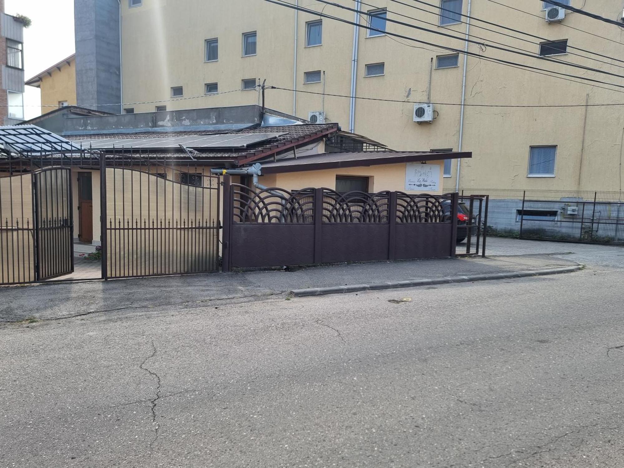 La Bebe 3 Lägenhet Hunedoara Exteriör bild
